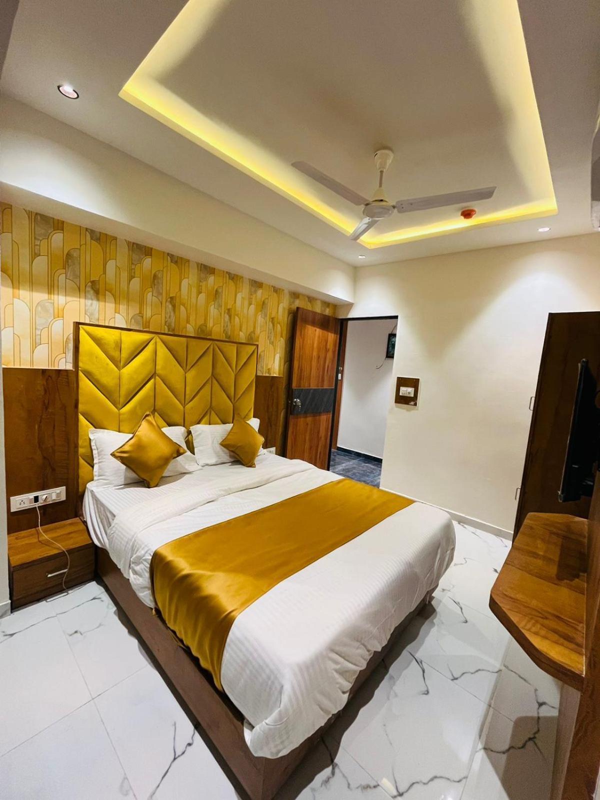 Hotel Paramount Villa Gandhinagar Exterior foto